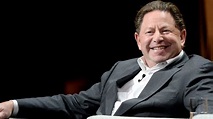 Bobby Kotick, CEO de Activision, reduce su salario a la mitad y sigue ...