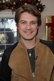 Who is Taylor Hanson and how many kids does he have? | The US Sun