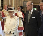 Fotos: Rainha Isabel II visita marido que «apresenta melhoras»
