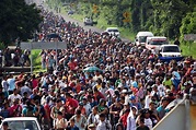 These Dramatic Pictures Capture The Caravan Of Migrants On Its Way To ...