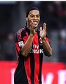 Ronaldinho Ac Milan Ronaldo, Ac Milan, Ronaldinho Wallpapers, Messi ...