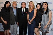 Some of the An family with the most famous Tony Bennett! | Celebs, Tony ...