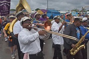 new orleans marching band | Algiers brass band marching during Jazzfest ...