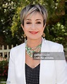 Actress Annie Potts Photos and Premium High Res Pictures - Getty Images