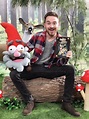 Alex Hirsch: 5 Things You Never Knew About The Creator Of Gravity Falls ...