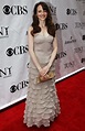 Maria Dizzia Turns Grey into Fashion Gold | Tony Awards 2010 | Broadway.com