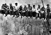 Vintage-Construction Workers-RCA Building at Rockefeller Center in 1932 ...