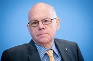 Bilderstrecke zu: Norbert Lammert fordert Debatte über Dienstpflicht ...
