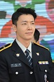 Lee Donghae - Wikipedia