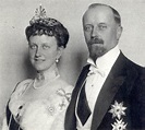 Prince Leopold IV of Lippe, with his wife, Princess Anna, nee Isenburg ...