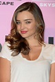 Miranda Kerr Changes Up Her Hair Color With Caramel Highlights | Glamour