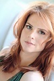 Net Workers Help Design Agency | Sarah rafferty, Beautiful redhead ...