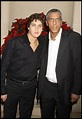 Vidéo : Samy Naceri et son fils Julian à Paris le 1er décembre 2008. - Purepeople
