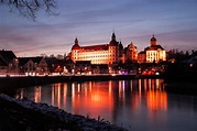 Neuburg an der Donau at Night Foto & Bild | architektur ...