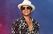 AMAs 2017: Bruno Mars Has Gold-Plated Night with 7 Awards | Billboard