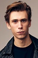 Owen Teague - IMDb