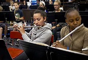 Seattle couple donates 75 musical instruments to Everett school ...