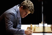 Magnus Carlsen ist neuer Schachweltmeister - DER SPIEGEL