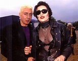 Budgie and Siouxsie backstage Glastonbury, 1999. | Siouxsie sioux ...