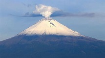 El volcán Popocatépetl amanece cubierto de nieve