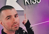 Radio presenter Jordan Lee takes over early breakfast on KISS – RadioToday