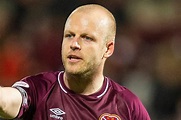 Steven Naismith will sign Hearts deal before league opener with Aberdeen