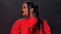 Rihanna, il beauty look al Super Bowl 2023 | Vanity Fair Italia