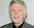 Tom Skerritt Biography - life Story, Career, Awards, Age, Height ...