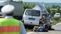 Bildergalerie: Tödlicher Unfall auf der A7 bei Ellwangen | Südwest ...