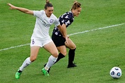 Midfielder Jade Moore makes move to Manchester United Women - SheKicks