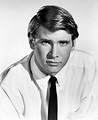 Amazing Vintage Portraits of a Very Young Harrison Ford in the 1960s ...
