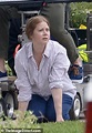 Amy Adams looks unrecognizable on the set of her new drama Nightb ...