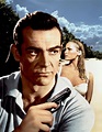Dr. No - Darren's Movie and Book Reviews