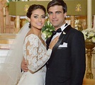 Pato y Luca #suenodeamor | Wedding dresses, Dresses, Wedding