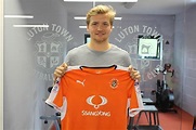 LUKE BERRY JOINS THE HATTERS ON A THREE-YEAR DEAL! | News | Luton Town FC
