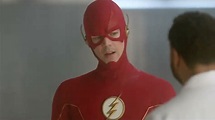 The Flash 8x17 Promo "Keep It Dark" - YouTube