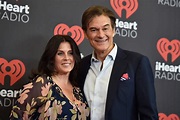 Dr. Oz Reinvents His Relationship With Wife Lisa Oz Every Seven Years