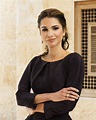 Pin by Alba Morales on Reina Rania de Jordania | Queen rania, Headshots ...