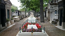 Montmartre Cemetery : Paris | Visions of Travel