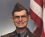 Desmond Doss Biography – Facts, Childhood, Family Life, Achievements