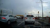 Dash-cam video captures two-car collision in Richmond Hill - 680 NEWS