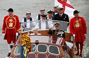 Reign of Queen Elizabeth II 60 Years Diamond Jubilee Photos - World in News