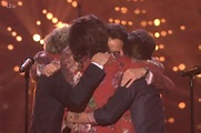 X Factor 2015 final: One Direction give emotional farewell performance ...