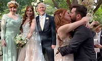 Bryce Dallas Howard glows with happiness at sister Paige's wedding ...