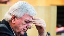 Ministerpräsident Volker Bouffier an Hautkrebs erkrankt | STERN.de