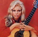 Forestdweller: Nancy Sinatra