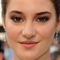 Shailene Woodley: Her Oscars Makeup | Wedding guest makeup, Makeup for ...