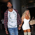 Khloe Kardashian da un paseo de manita sudada con su nuevo novio