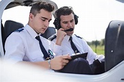10 claves para elegir la mejor escuela de pilotos