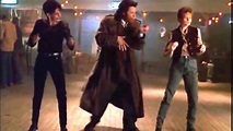 Michael 1996 John Travolta Dance scene - YouTube